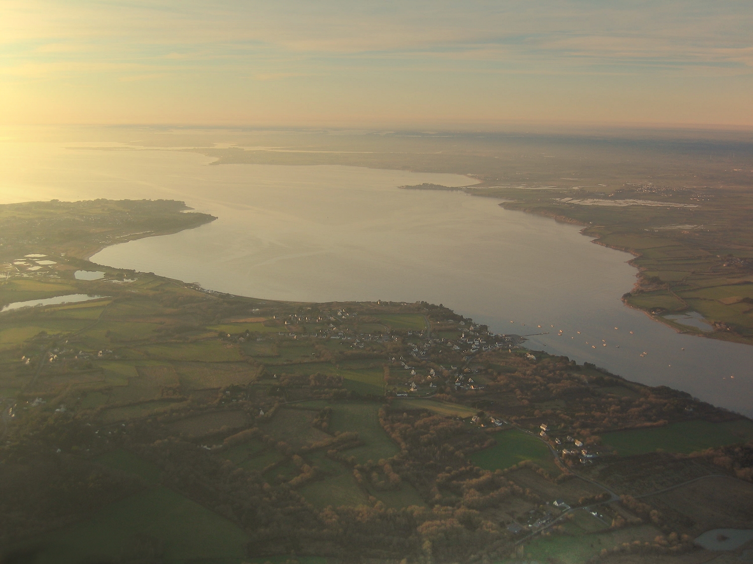 vue aérienne de l'estuaire de la Vilaine